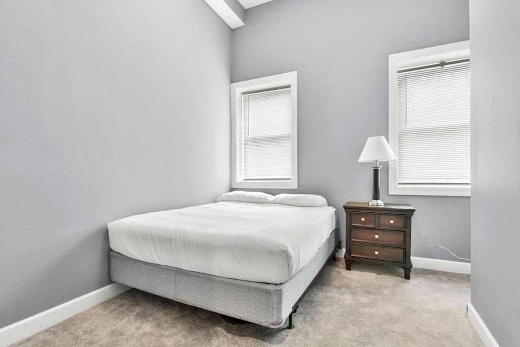 Lovely 2-Bedroom Unit In Springfriend สปริงฟิลด์ ภายนอก รูปภาพ