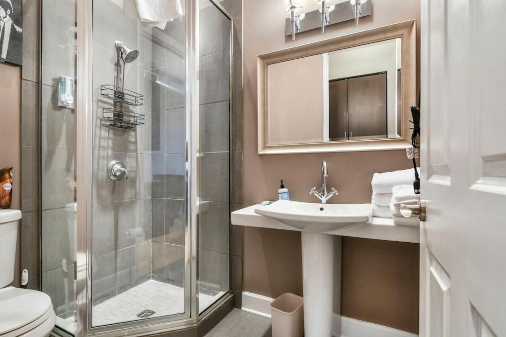 Lovely 2-Bedroom Unit In Springfriend สปริงฟิลด์ ภายนอก รูปภาพ